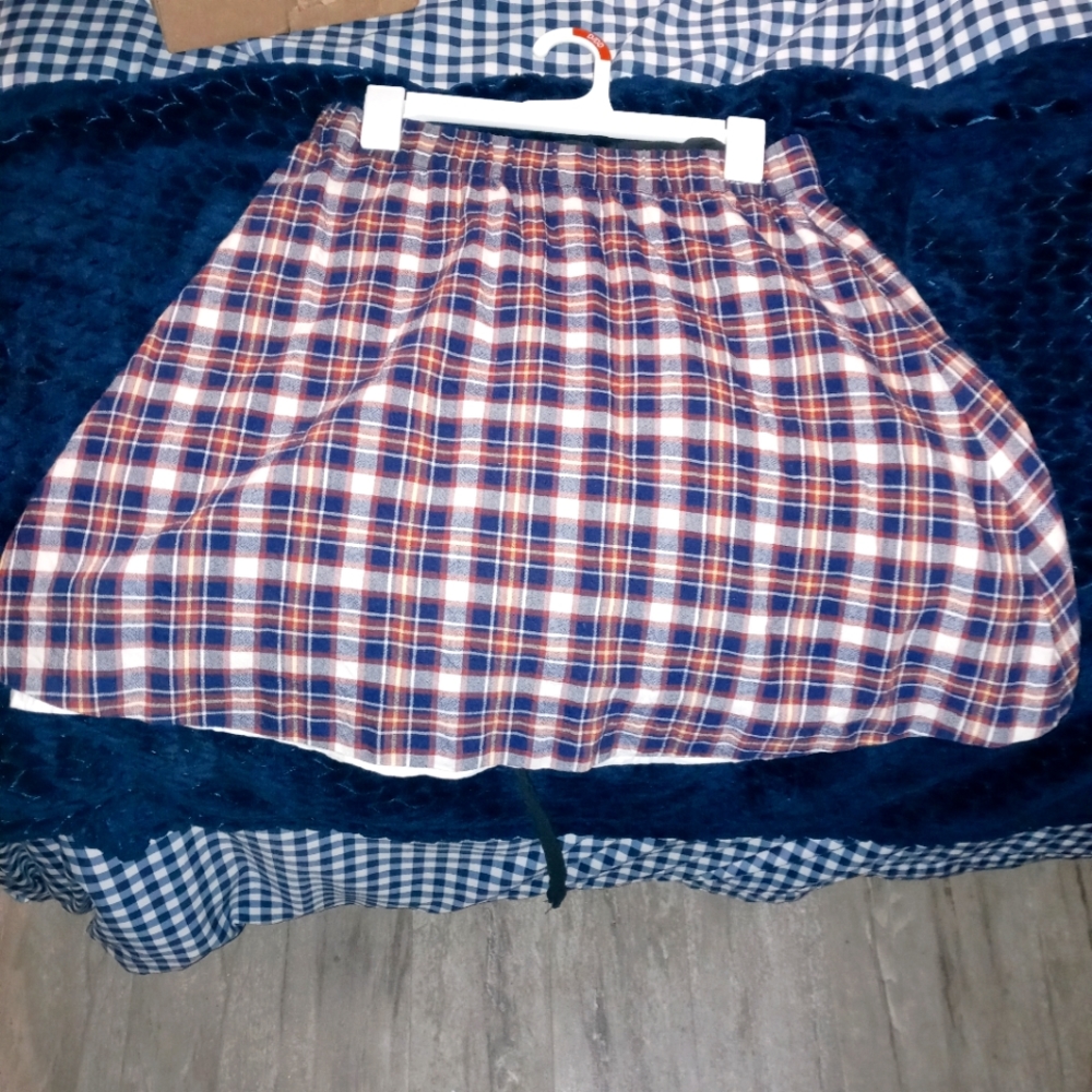 Plaid skirt